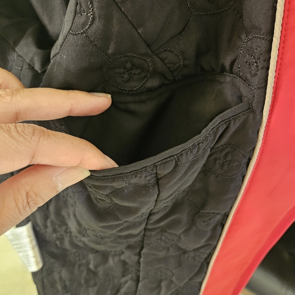 Kristen Blake Red Raincoat - Picture 7 of 13